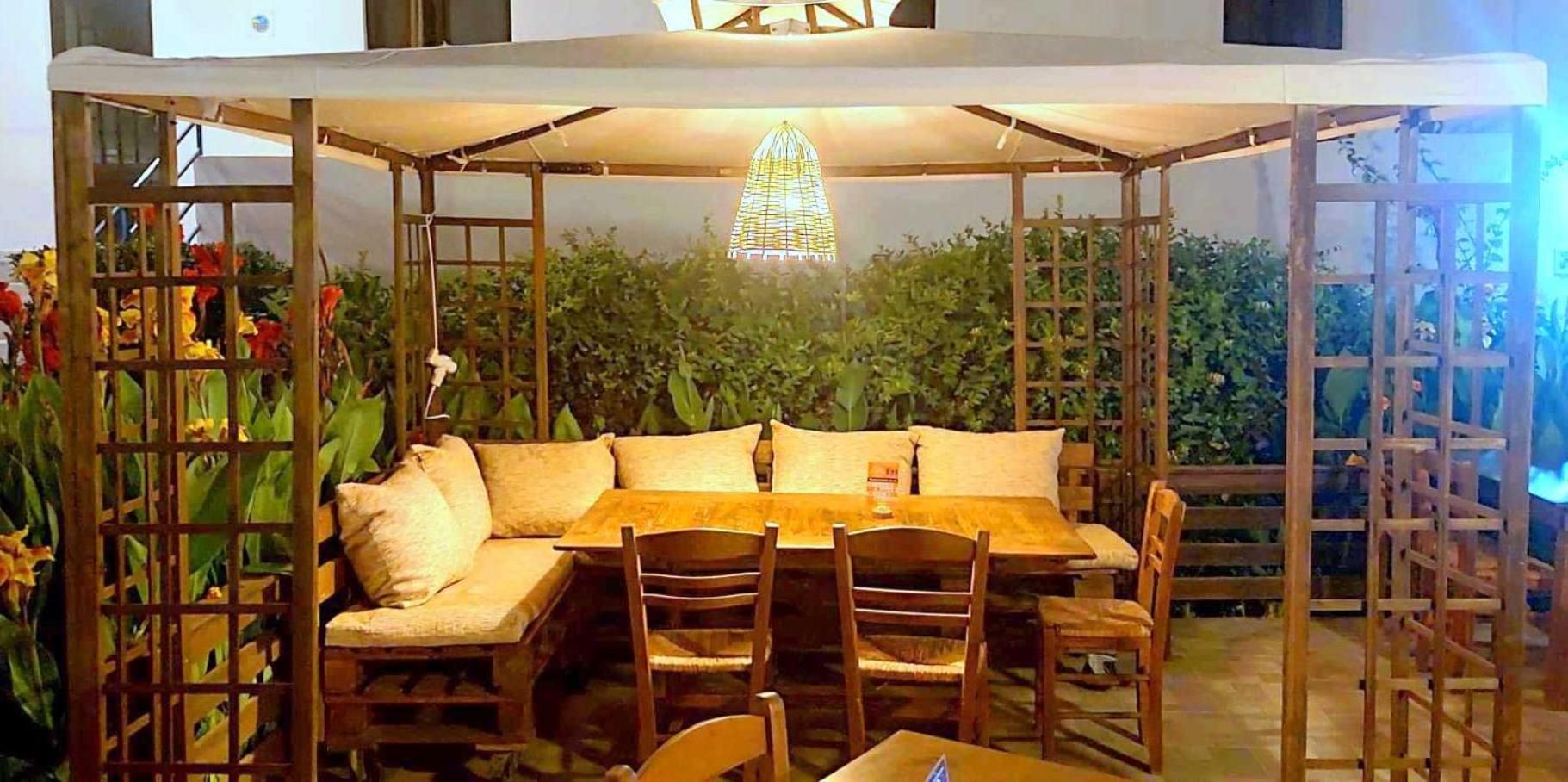 Evi Apartments And Studios Theológos Екстериор снимка