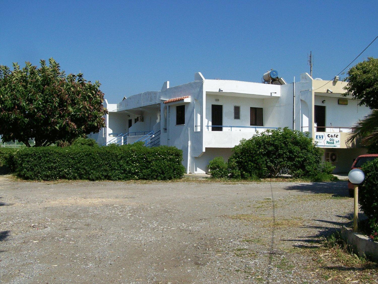 Evi Apartments And Studios Theológos Екстериор снимка